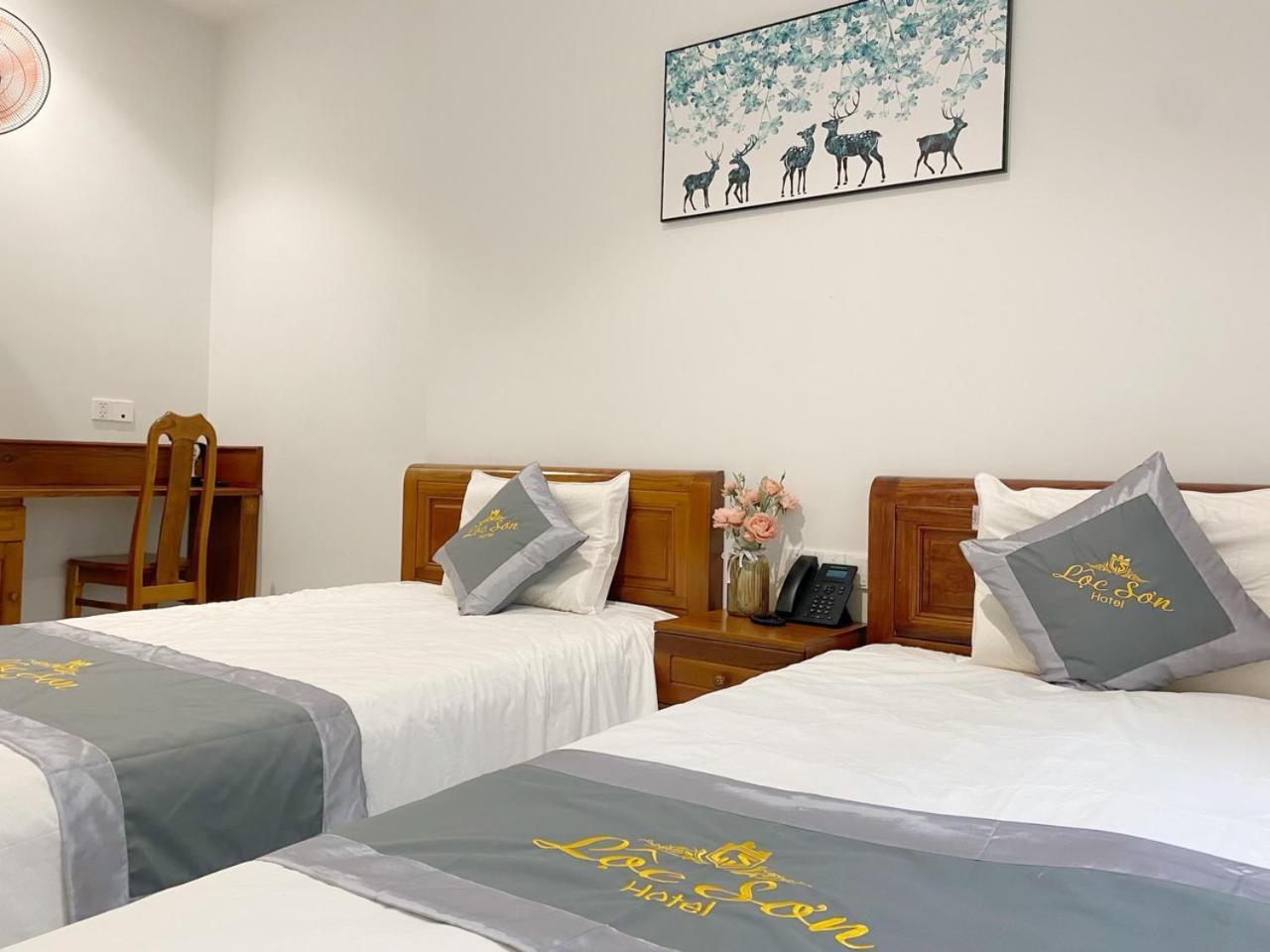 Loc Son Hotel บวนมาถวต ภายนอก รูปภาพ