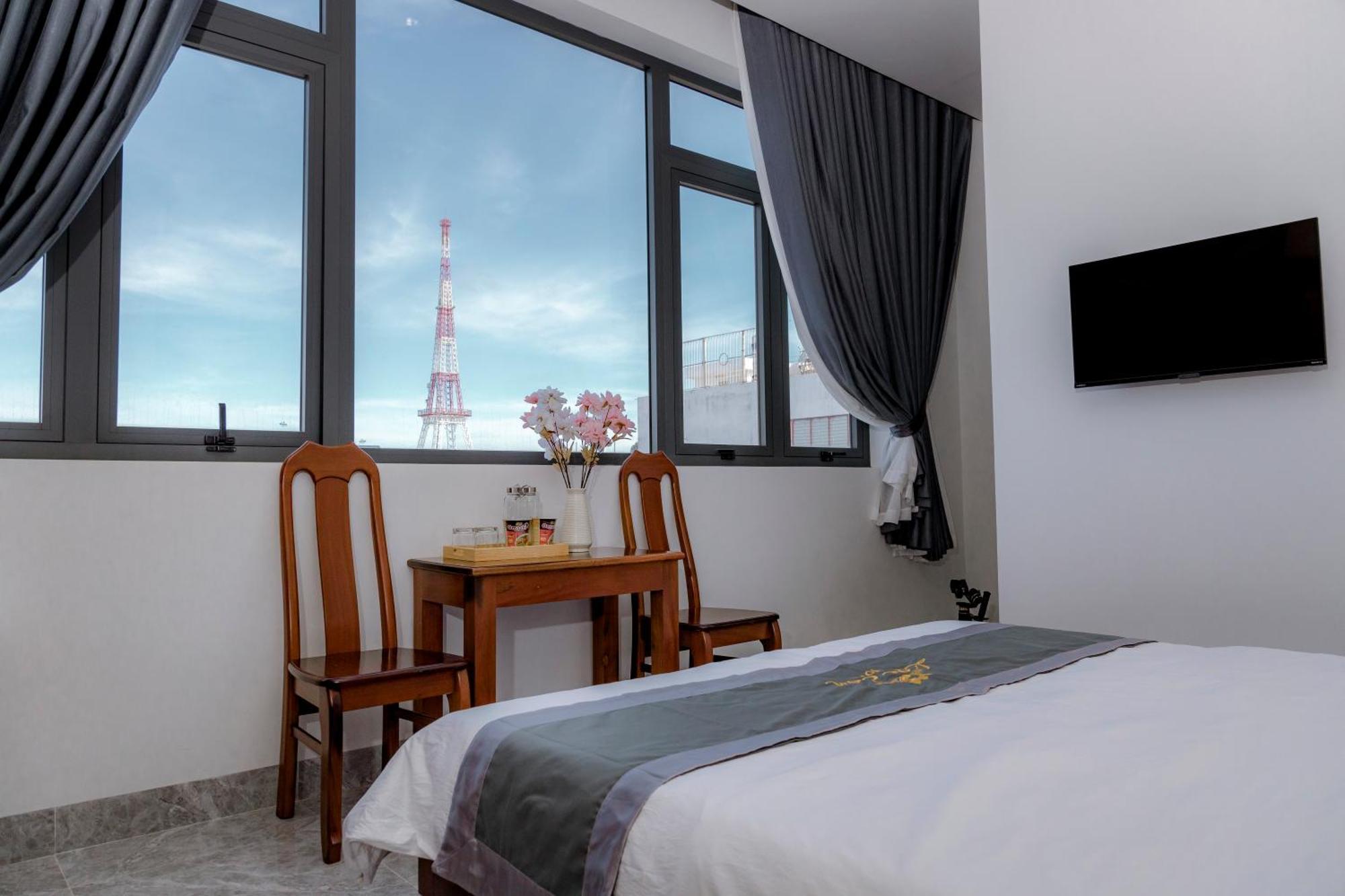 Loc Son Hotel บวนมาถวต ภายนอก รูปภาพ